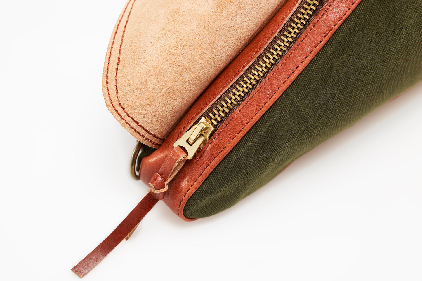 No Excuse® - Delta Series bag - Vintage Leather Canvas Sling Chest Pack